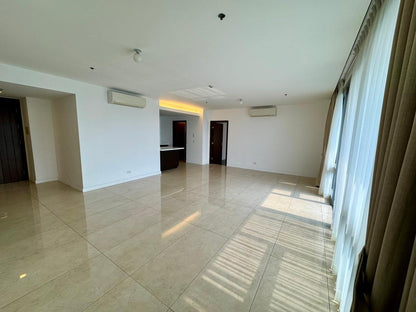 Luxury 3BR at The Suites, BGC One Bonifacio High Street