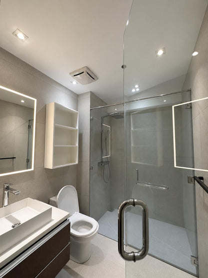 1BR Unit at Arya Residences Tower 1, BGC