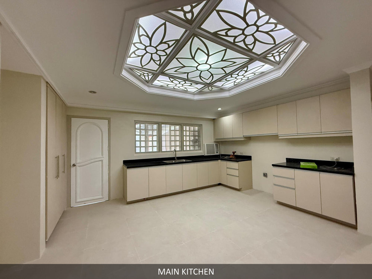 650 sqm 5BR House at Dasmariñas Village, Makati | Mabolo St.
