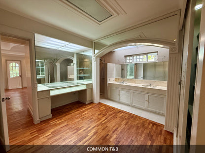 650 sqm 5BR House at Dasmariñas Village, Makati | Mabolo St.