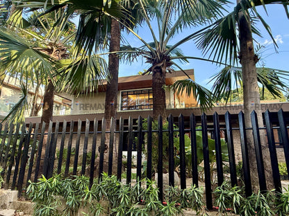 450 sqm 5BR House at Dasmariñas Village, Makati | Mabolo St.