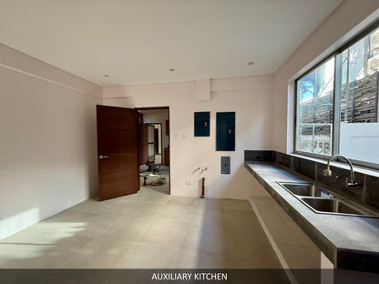 450 sqm 5BR House at Dasmariñas Village, Makati | Mabolo St.