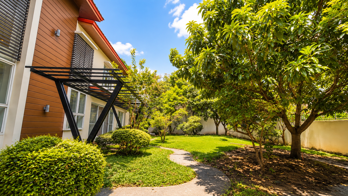 Spacious 4-Bedroom House & Lot in Southbay Gardens
