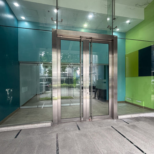 Ground floor commercial space at 32nd St, BGC Taguig City
