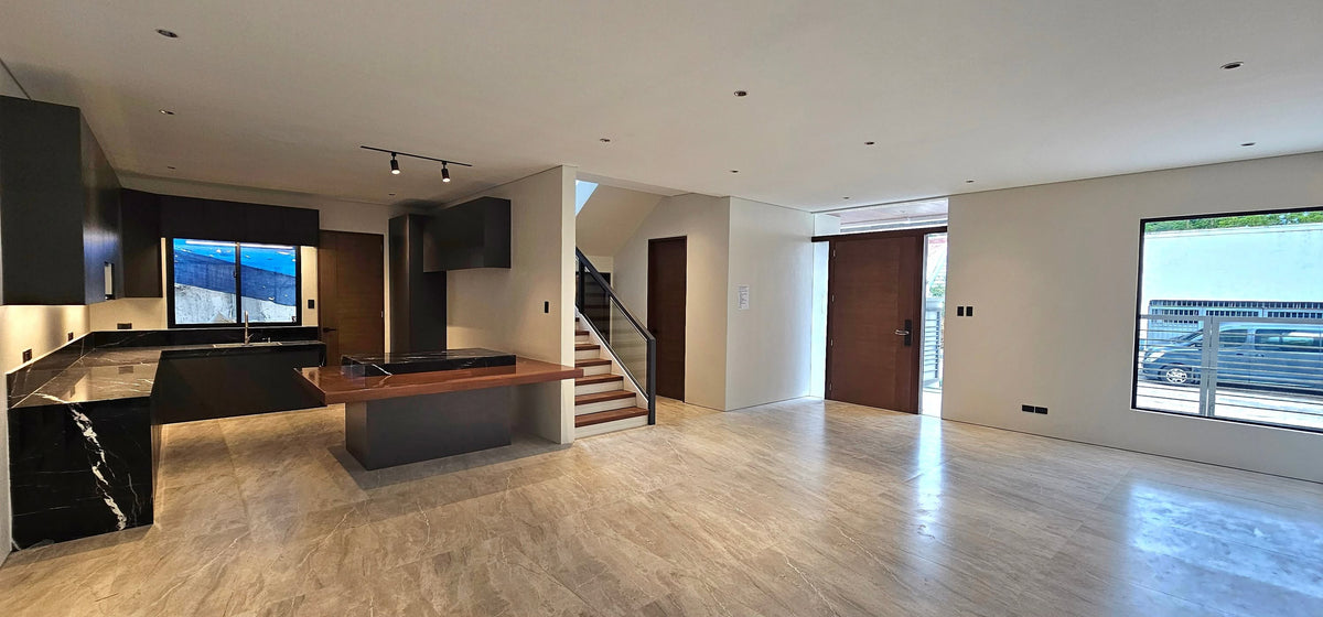 BNEW BF Homes 5BR House With Swimming Pool - AIM-430