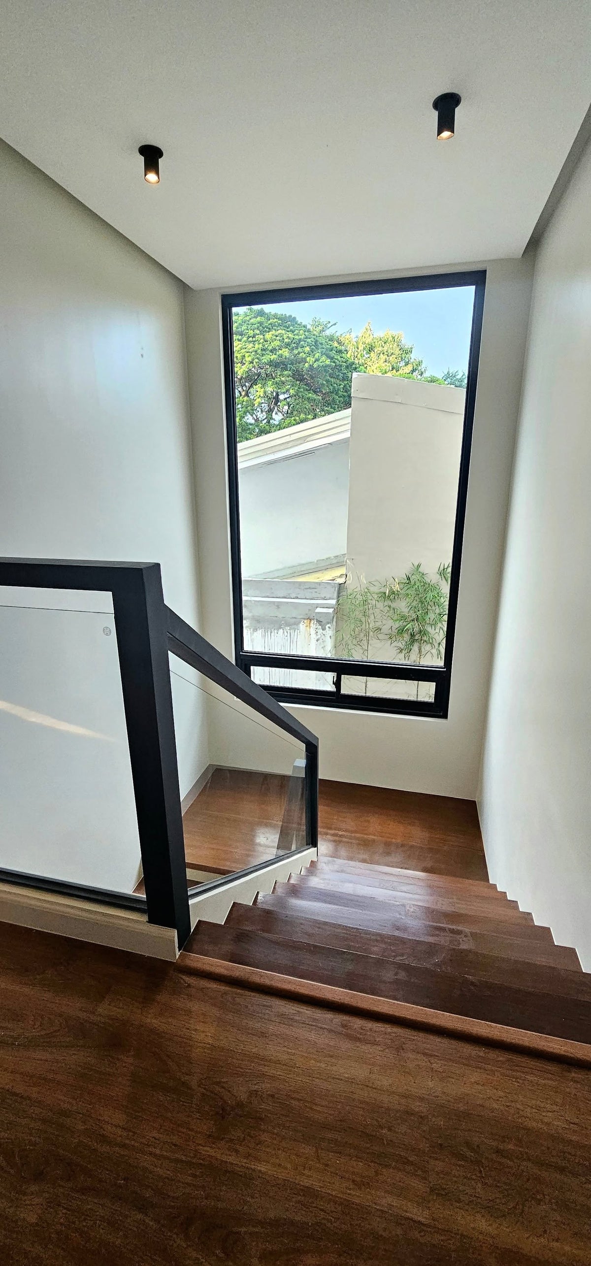 BNEW BF Homes 5BR House With Swimming Pool - AIM-430