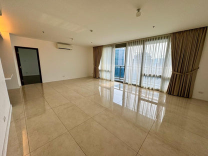 Luxury 3BR at The Suites, BGC One Bonifacio High Street