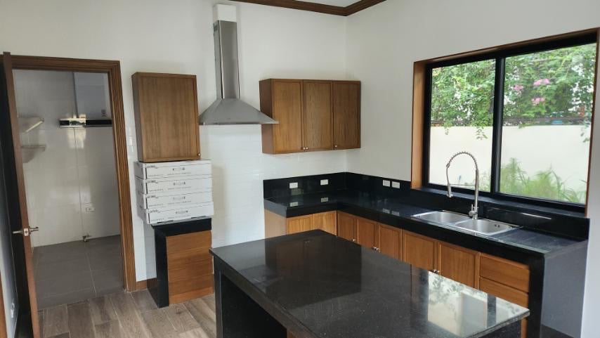 4BR New House in Ayala Alabang Village