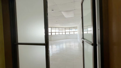 100 sqm Office Space at Dela Rosa St Makati