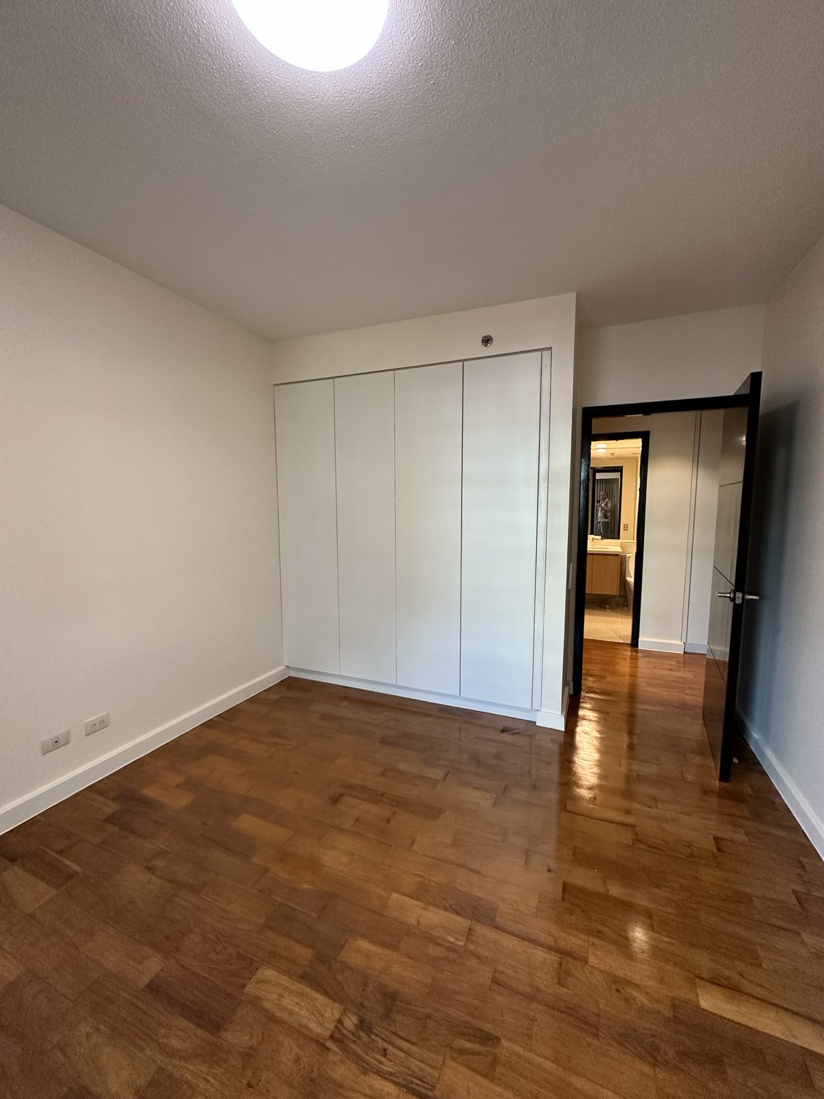 2BR One Serendra Palm, BGC, Taguig City