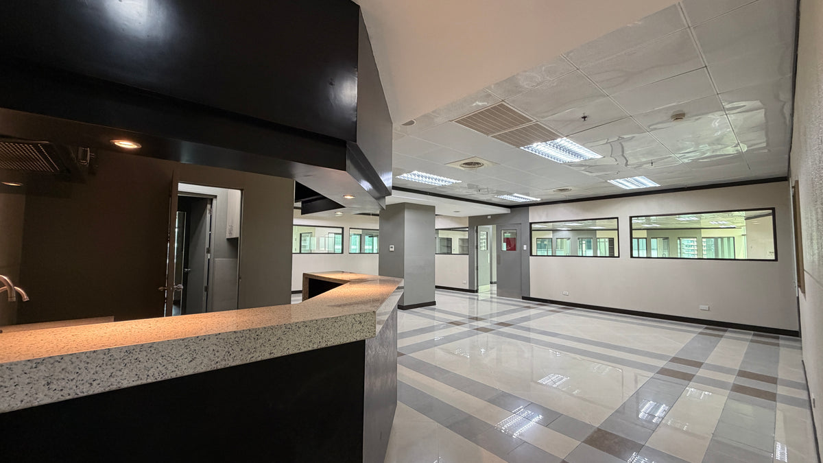 602sqm Fitted Commercial/Office Unit at The Boni Prime BGC
