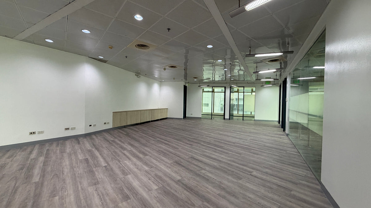 370sqm Fitted Commercial/Office Unit at The Boni Prime BGC