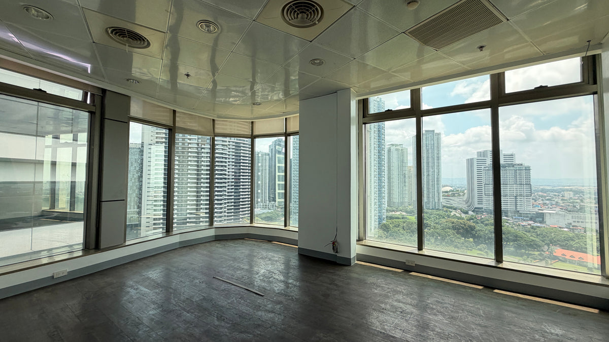 370sqm Fitted Commercial/Office Unit at The Boni Prime BGC