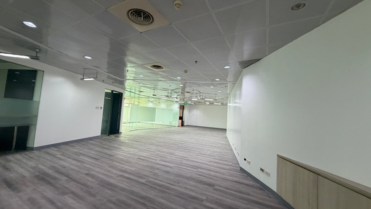 370sqm Fitted Commercial/Office Unit at The Boni Prime BGC