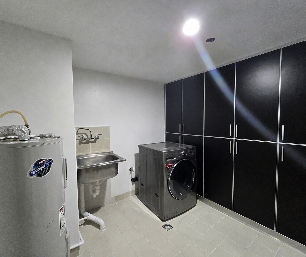 Spacious 3BR at Luna Gardens, Rockwell Makati