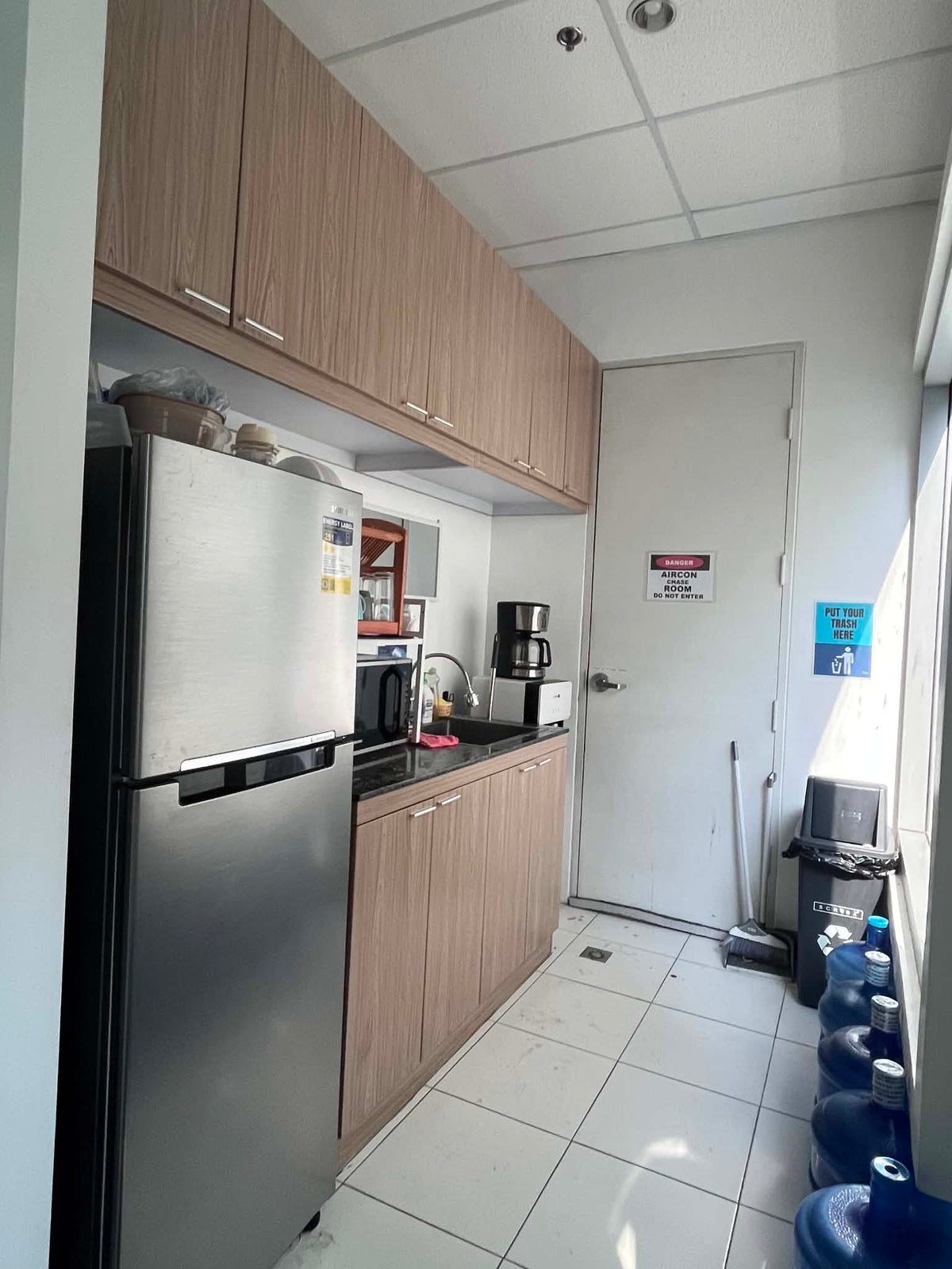 203 sqm Fully Fitted and Furnished Office at Cocolight Building, BGC, Taguig City
