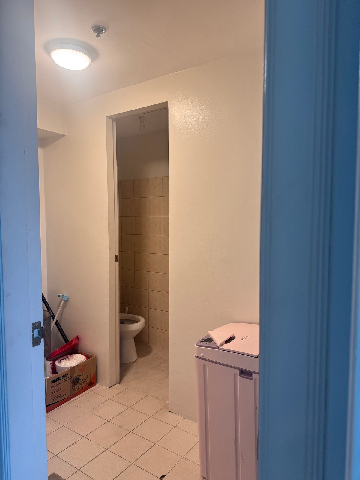 2BR Unit at Forbeswood Parklane facing Golf Course