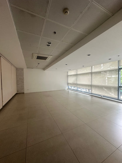 350 sqm Mezzanine Commercial/Office Space in BGC Near Two Serendra and High Street South