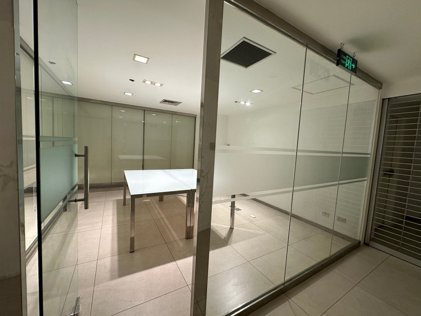 350 sqm Mezzanine Commercial/Office Space in BGC Near Two Serendra and High Street South