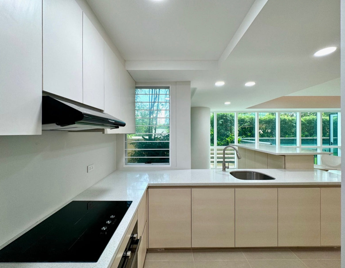 Large 2BR at Hidaldgo Place, Rockwell Center, Makati City
