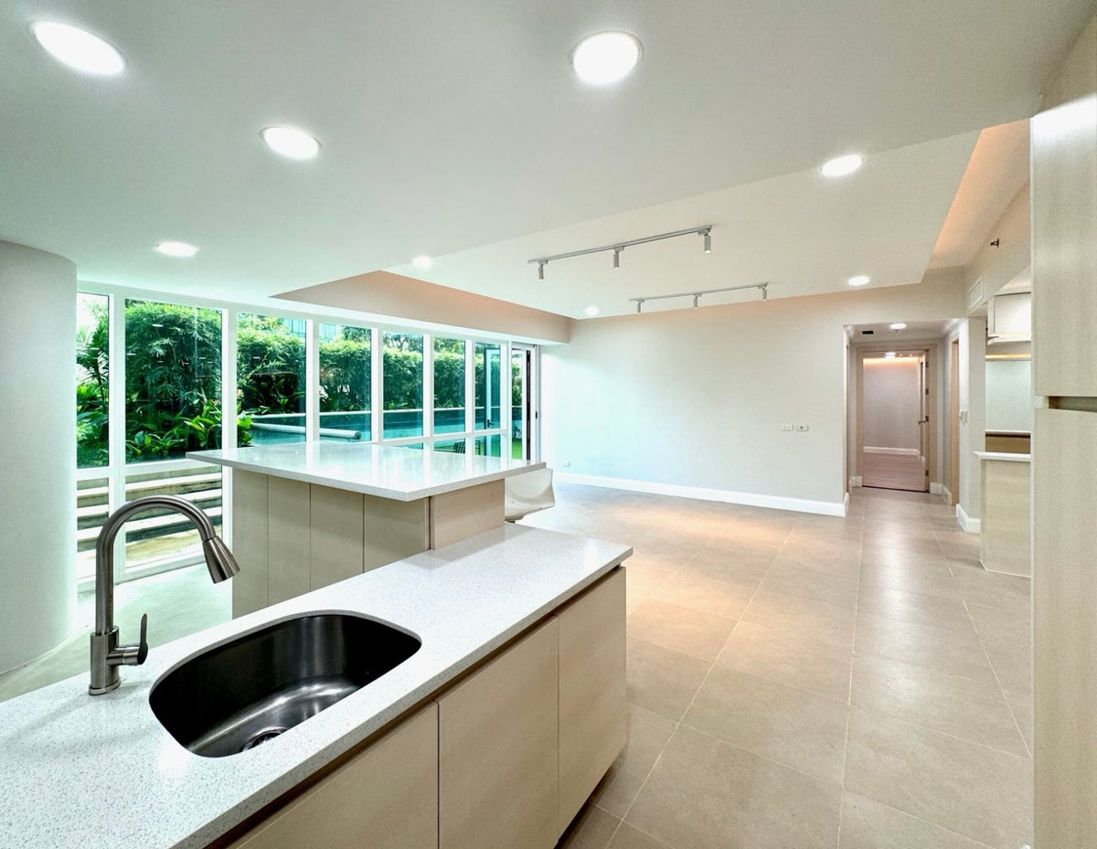 Large 2BR at Hidaldgo Place, Rockwell Center, Makati City