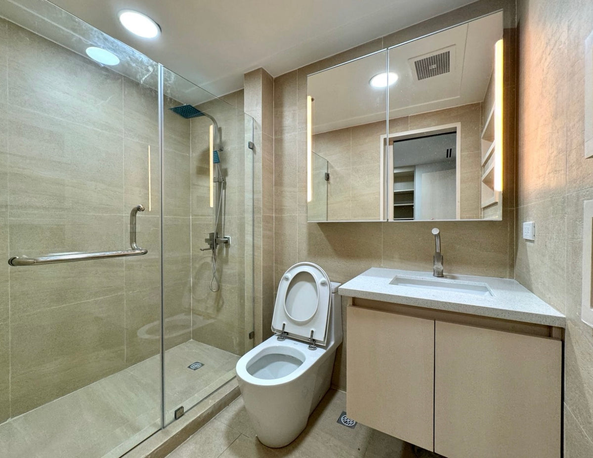 Large 2BR at Hidaldgo Place, Rockwell Center, Makati City