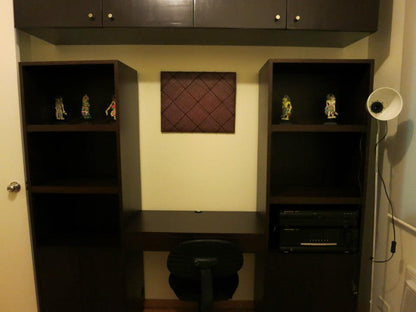 2BR+Den Bonifacio, Ridge Cypress Point Tower, BGC | 14th Floor