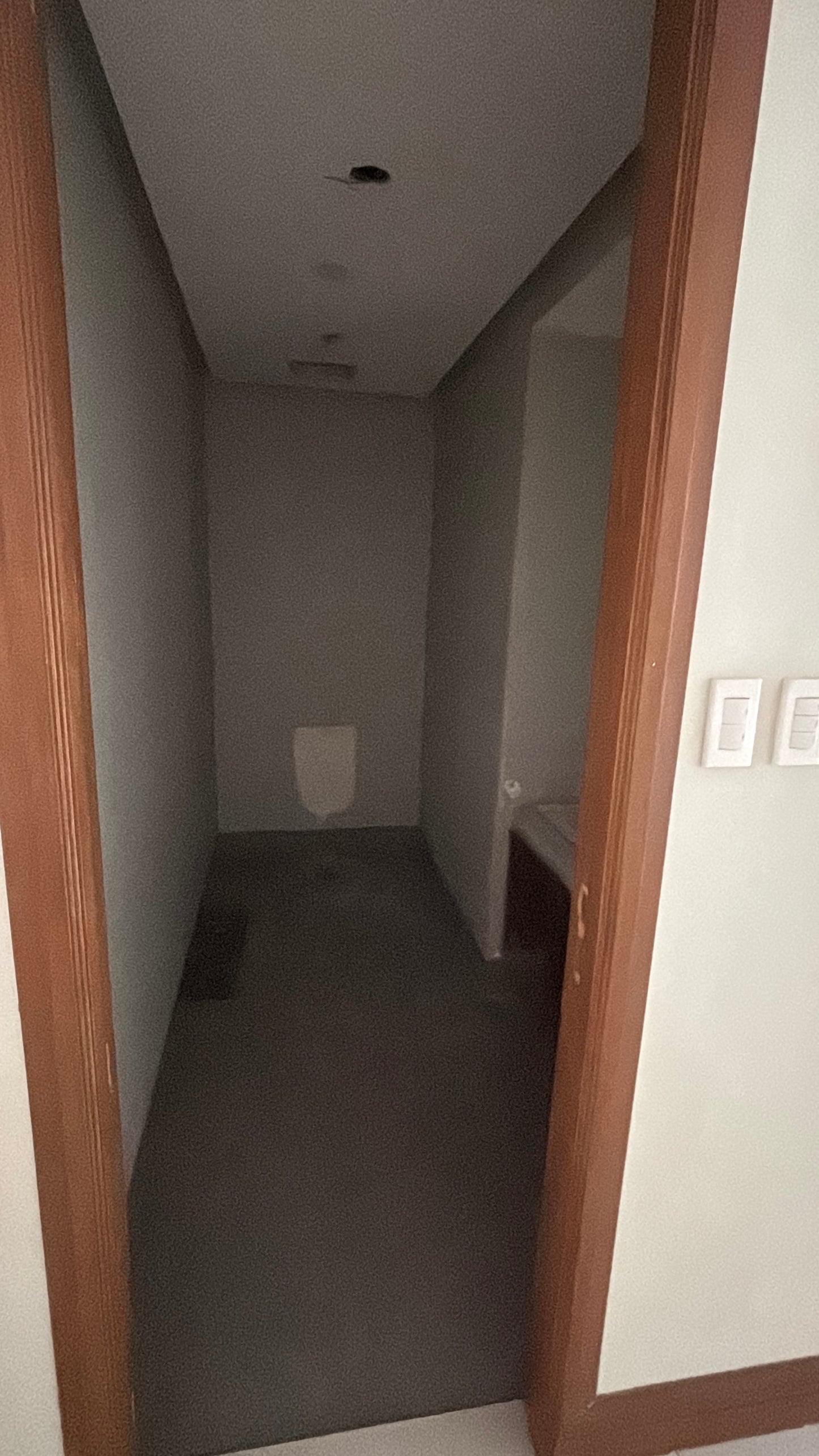 122 sqm Commercial Space for Restaurant in Legaspi St Makati (6th Floor)