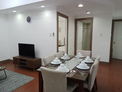 Large 3BR at Island Plaza Salcedo Village