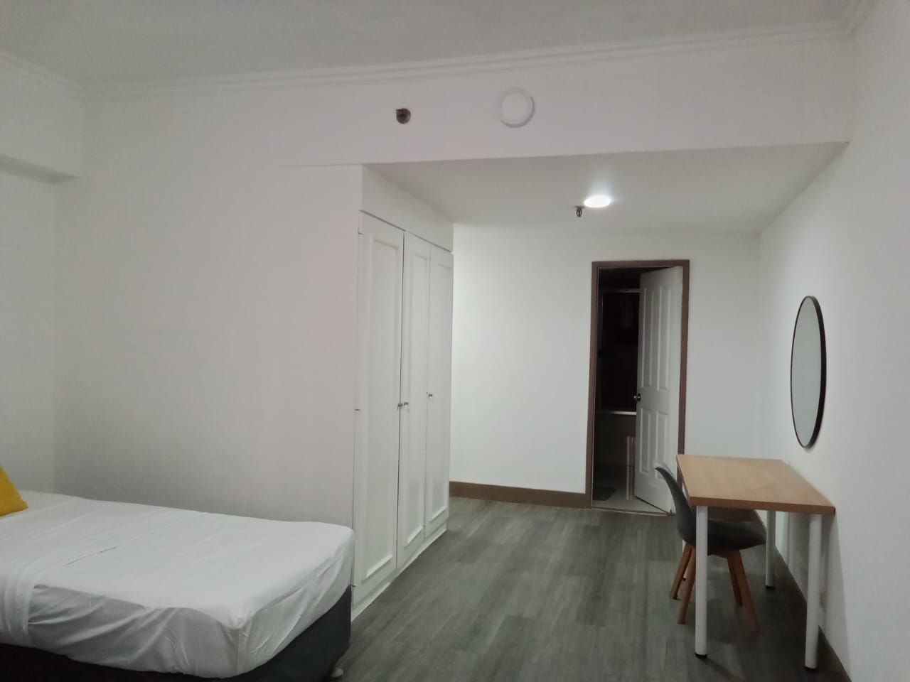 Large 3BR at Island Plaza Salcedo Village