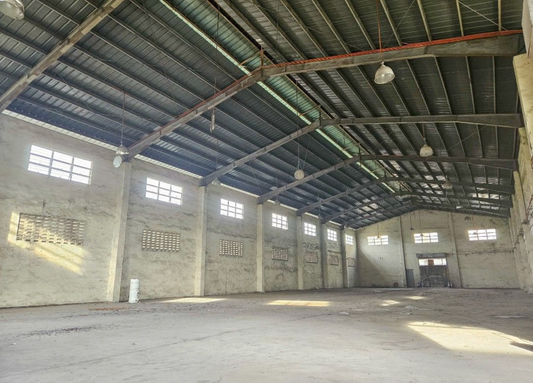 1,100 sqm Warehouse at Mercedes Ave Pasig
