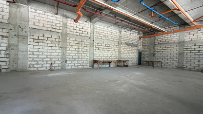 180 sqm Commercial Retail Space at Midpark Towers, Parqal Aseana City, Parañaque (Copy)