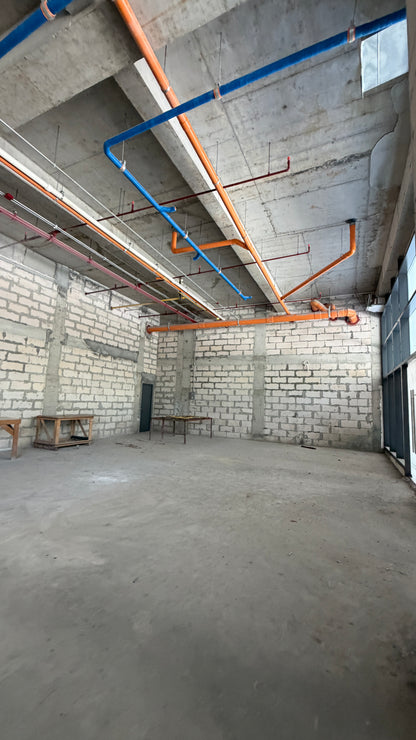Last 2 units: 90 sqm Commercial Retail Space at Midpark Towers, Parqal Aseana City, Parañaque