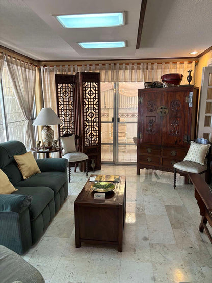 5BR House & Lot in Ayala Alabang Village (District 1) | 540 sqm