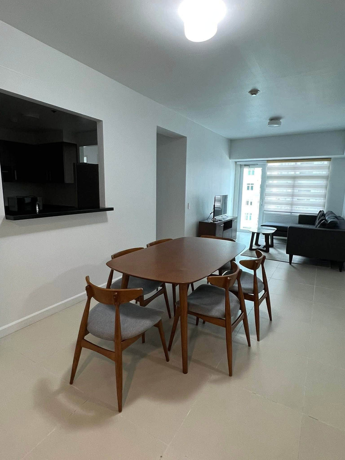 3BR at BGC Two Serendra Red Oak | 109 sqm