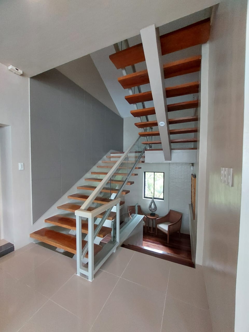 5BR 3-Level Penthouse Condo at Asiana Villas in Boracay Station 1