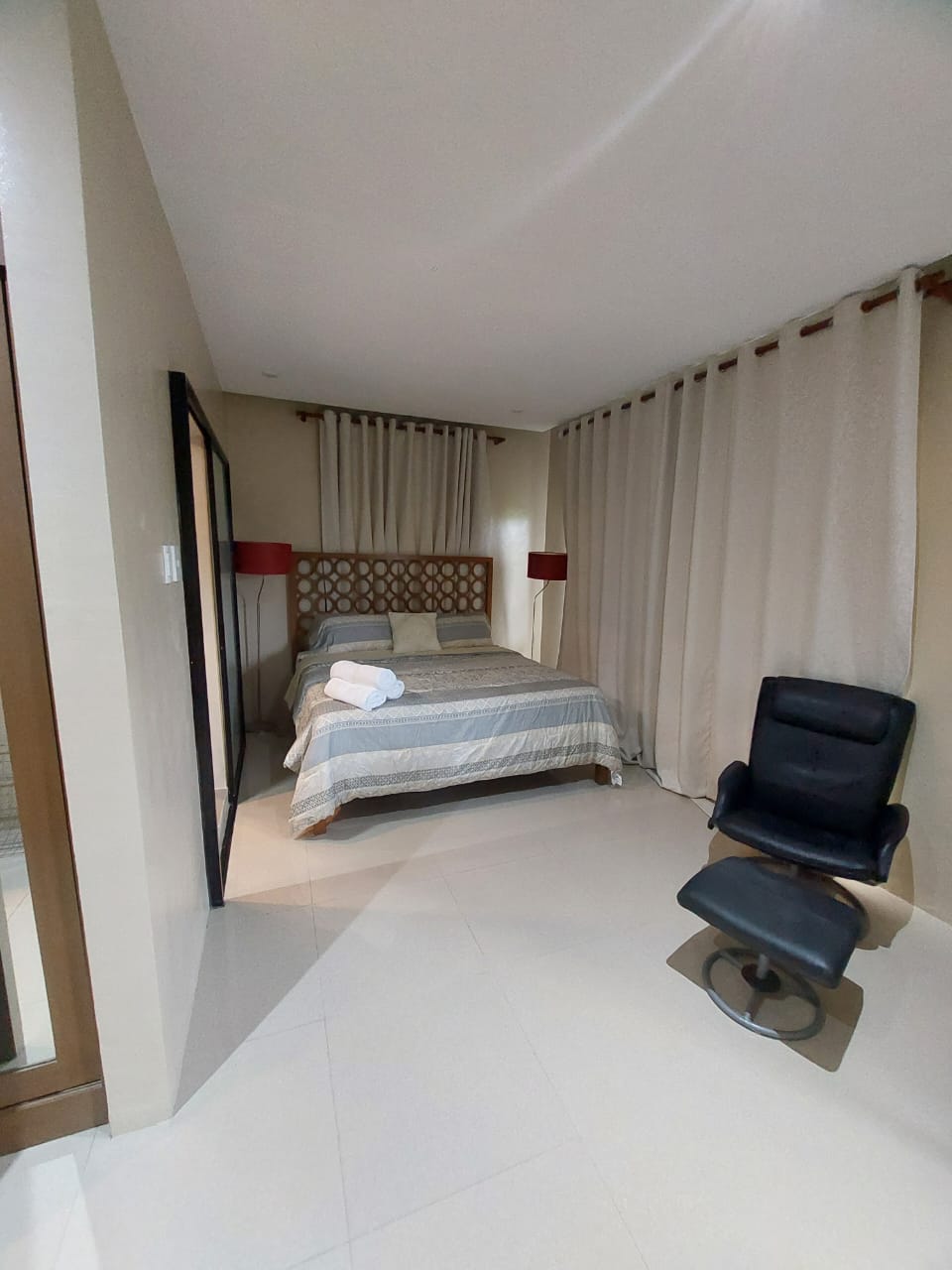 5BR 3-Level Penthouse Condo at Asiana Villas in Boracay Station 1