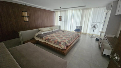 Spacious 2-Storey, 5 Bedroom Smart Home in BF Homes Parañaque