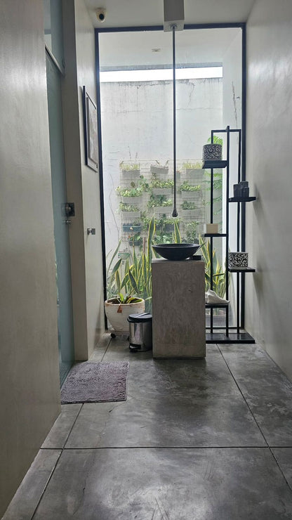 Spacious 2-Storey, 5 Bedroom Smart Home in BF Homes Parañaque