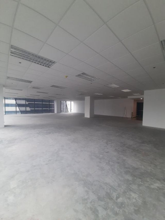 541 sqm Office Space in BGC 5th Ave, Warmshell Condition