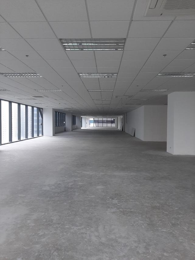 541 sqm Office Space in BGC 5th Ave, Warmshell Condition